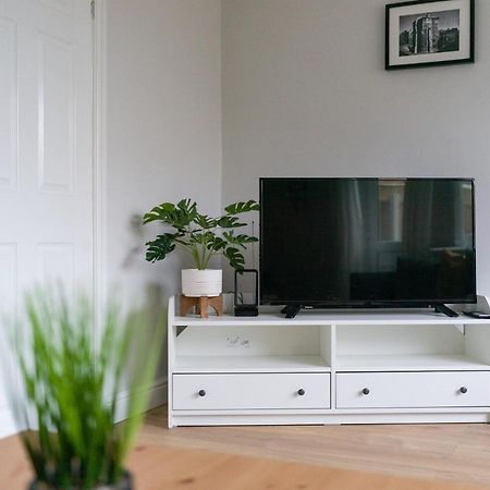 Charming 3-Bed House In Newcastle Upon Tyne Villa Bagian luar foto