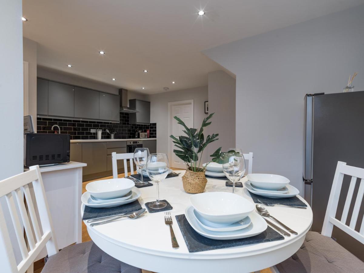 Charming 3-Bed House In Newcastle Upon Tyne Villa Bagian luar foto